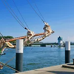 Διαμέρισμα Ostseeurlaub Mit Parkblick Und Sauna *