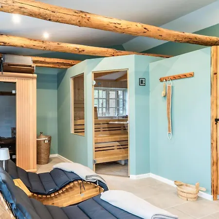 Wohlfuehlferienwohnung Auf Dem Malerischen Gut Priesholz Mit Sauna Und Garten Διαμέρισμα *